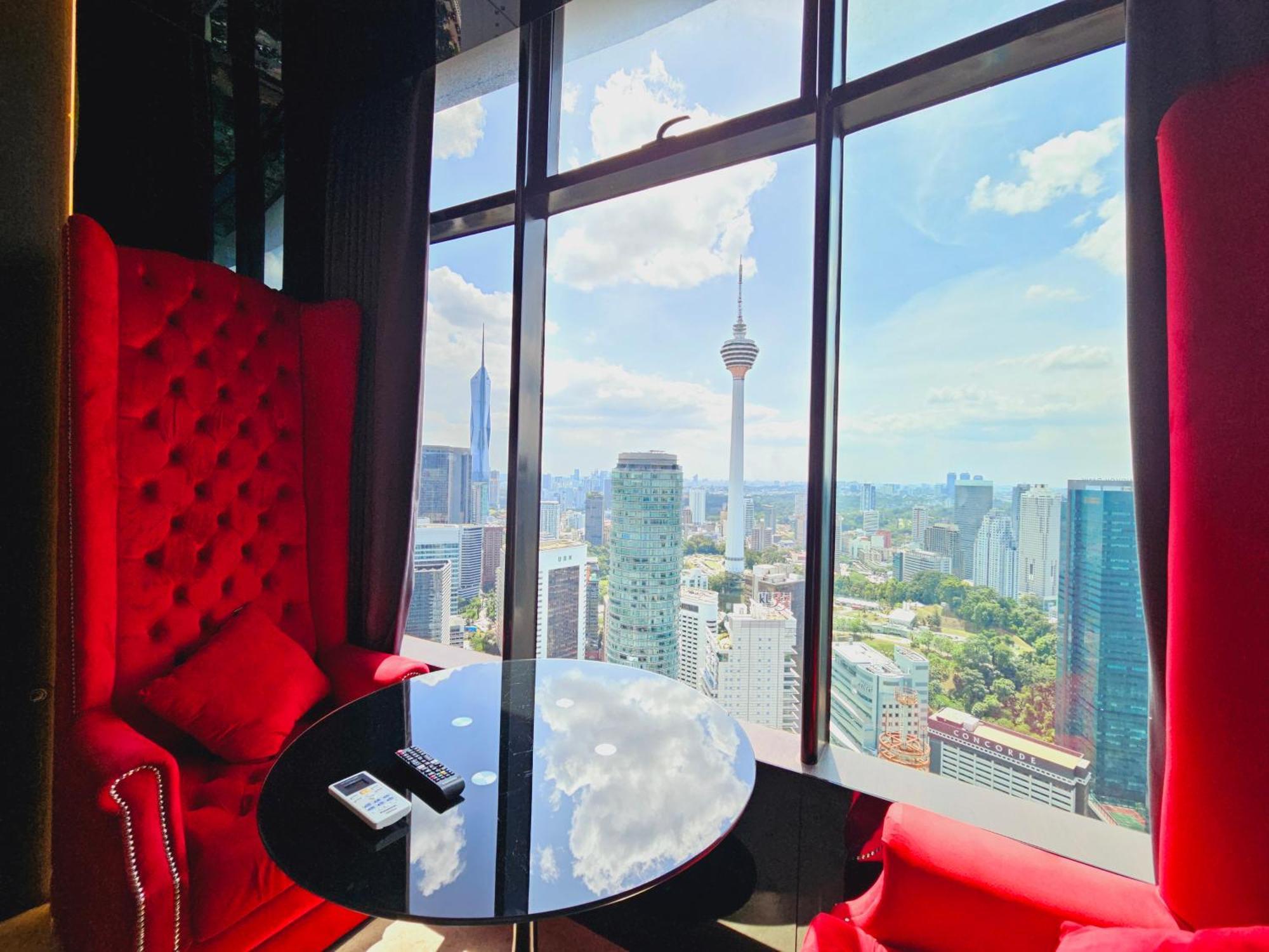 Sky Suites Klcc By Staylar *