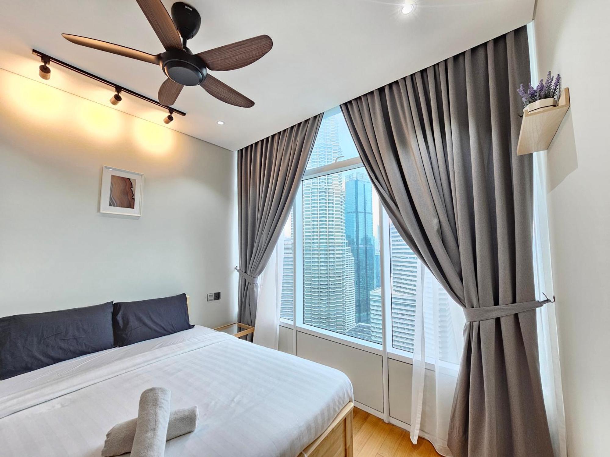 Sky Suites Klcc By Staylar Pangsapuri