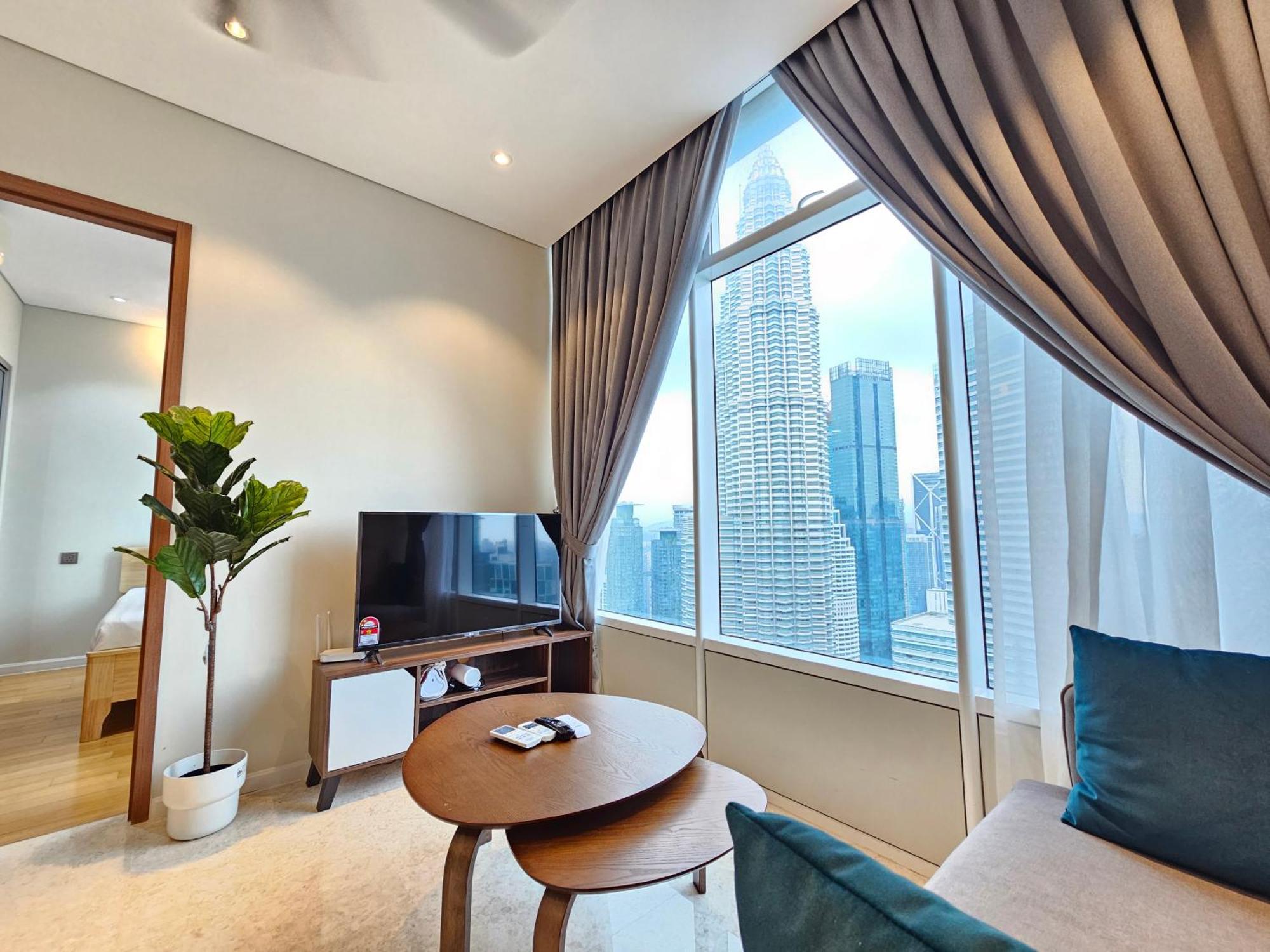 Pangsapuri Sky Suites Klcc By Staylar *